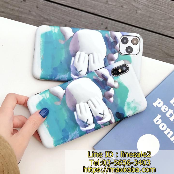 kaws iphone11pro case