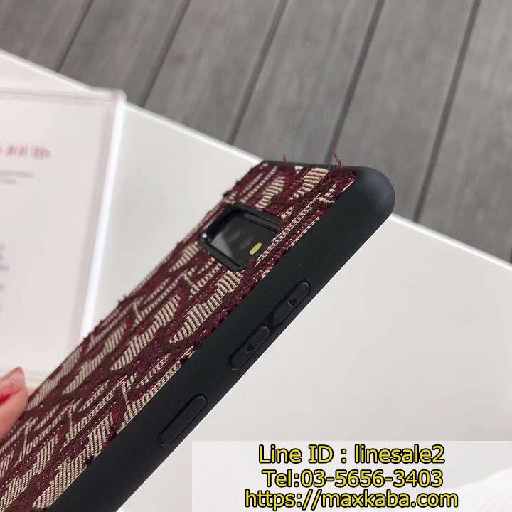 Dior セレブ愛用 スマホケース