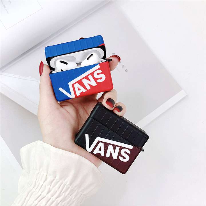 VANSエアーポッズケース
