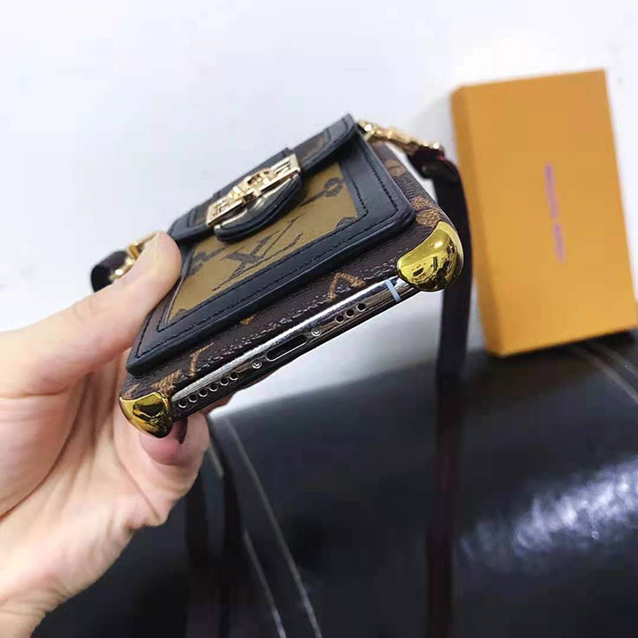 金具ロゴ柄 カード収納 iphone12pro maxケース