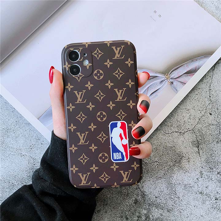 新発売 iphone11ケース 