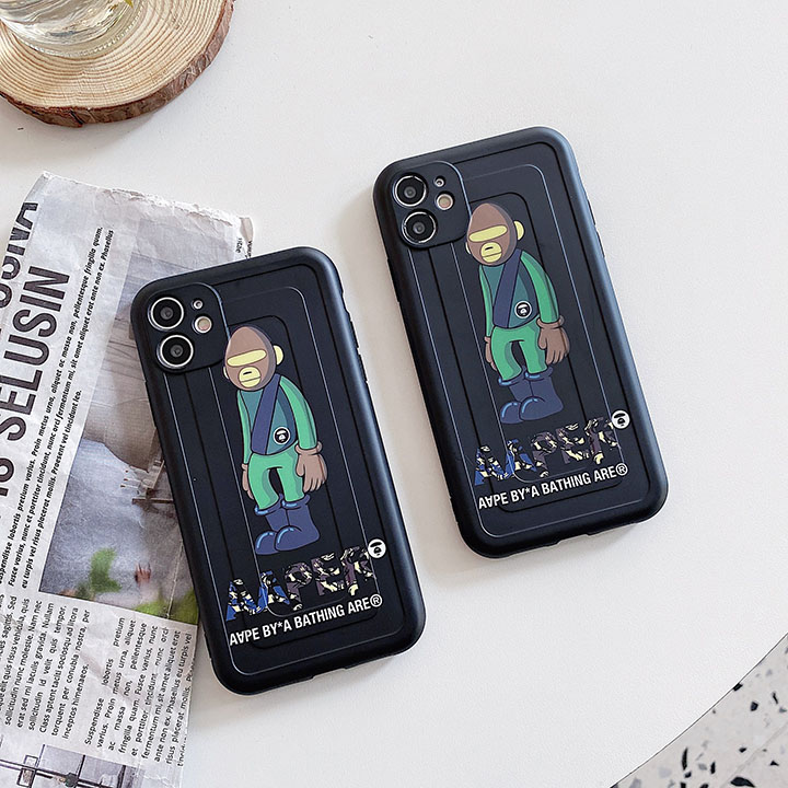 流行り Aape アイフォン12pro maxケース