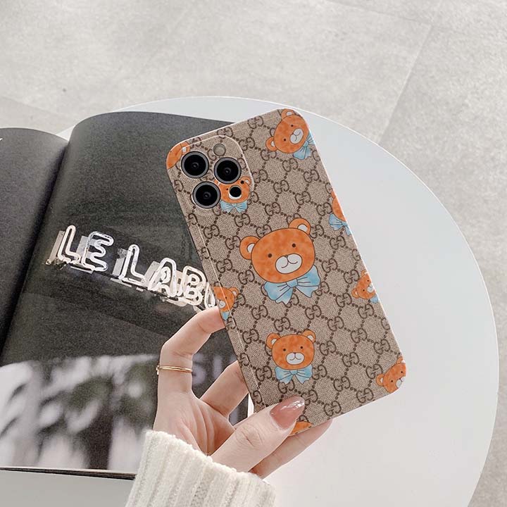 Gucci iPhone xs携帯ケースブランド英字プリント付き