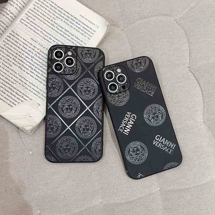 ヴェルサーチiphone13 Proカバー