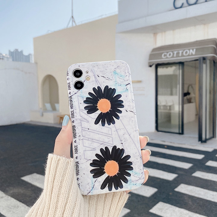 Nike オシャレ iphone12pro maxケース ヒナギク柄 可愛い 人気 iphone12pro携帯ケース ナイキ 全面保護 個性 iphone12ケース 若い人気 タイド